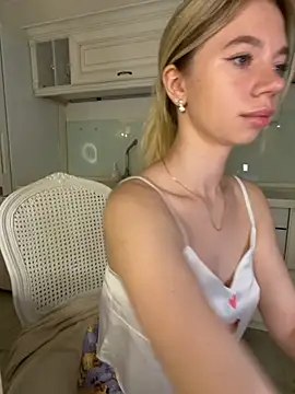 BellaSuns online show from May 14, 2026, 10:34 am