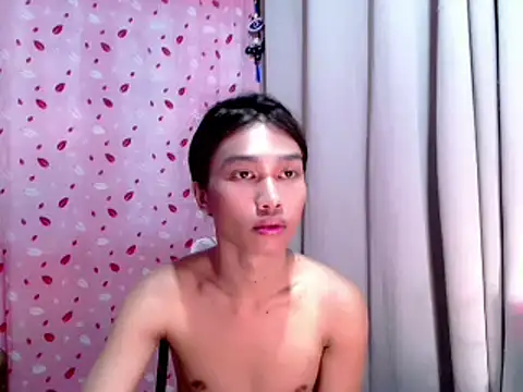 pinoymorenolover xx online show from March 4, 2026, 1:19 pm