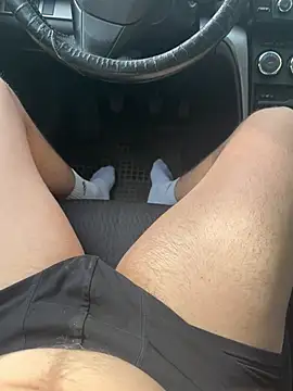 freklogas online show from May 6, 2026, 7:56 am