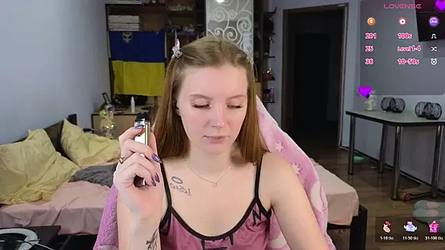 Snapshot of Mary_Blu chatting on March 2, 2026, 3:40 am Mary Blu online show from March 2, 2026, 3:40 am