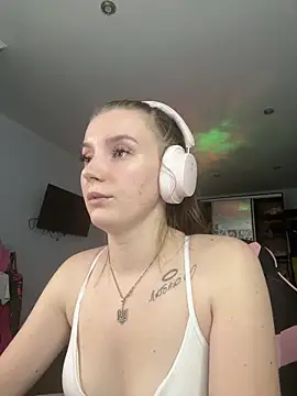 Snapshot of Mary_Blu chatting on January 31, 2026, 7:12 pm Mary Blu online show from January 31, 2026, 7:12 pm