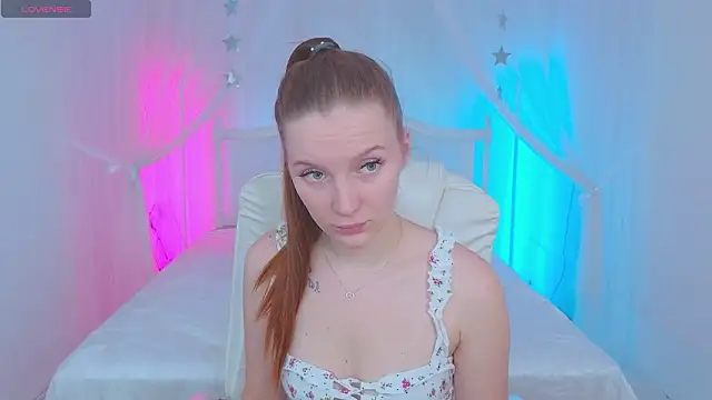 Snapshot of Mary_Blu chatting on February 9, 2026, 10:57 am Mary Blu online show from February 9, 2026, 10:57 am