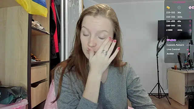 Mary Blu online show from October 22, 2025, 9:09 am