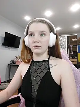 Snapshot of Mary_Blu chatting on February 19, 2026, 4:59 pm Mary Blu online show from February 19, 2026, 4:59 pm