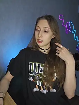 Emma Willson online show from March 20, 2026, 1:34 pm