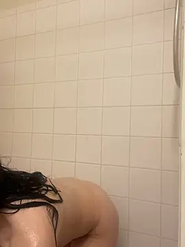 Mariyyumyums online show from March 23, 2026, 9:14 pm