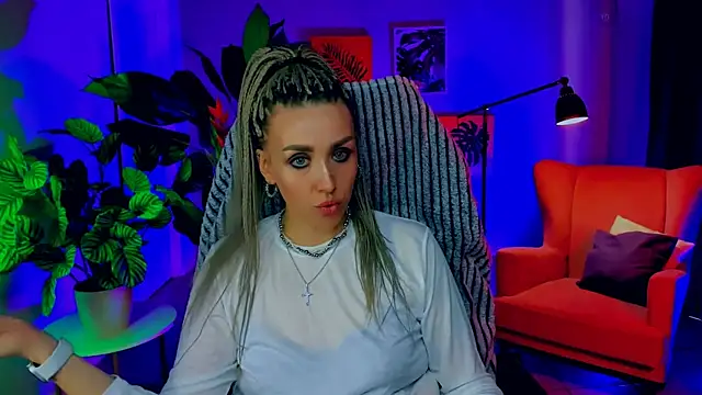 MonicaRiley online show from April 23, 2026, 12:29 pm