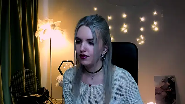 AliceSmite online show from March 26, 2026, 12:58 pm