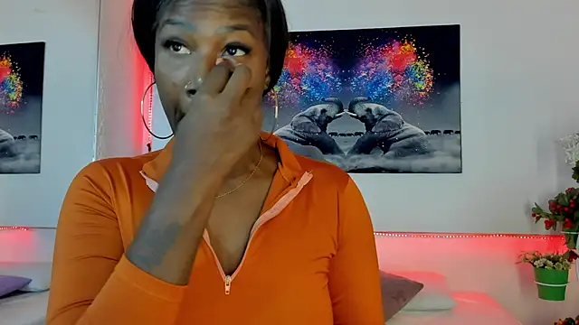 Snapshot of rosi_cooper chatting on May 17, 2026, 10:48 am rosi cooper online show from May 17, 2026, 10:48 am