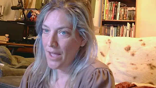 MistyMountains96 online show from March 20, 2026, 4:02 am