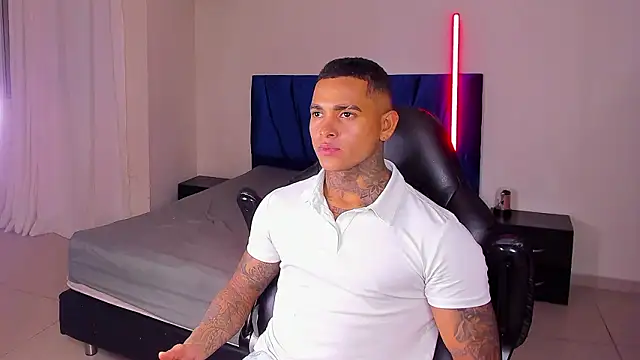 tyler bell  online show from March 27, 2026, 3:15 am