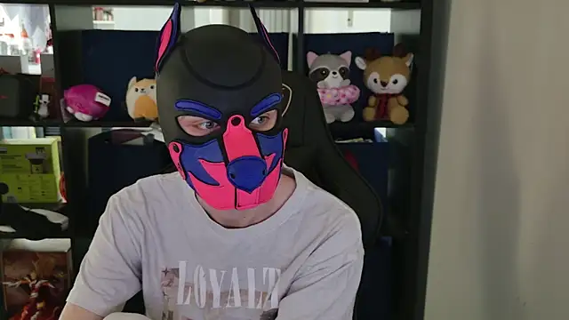 Snapshot of MellPUP chatting on April 10, 2026, 9:00 pm MellPUP online show from April 10, 2026, 9:00 pm