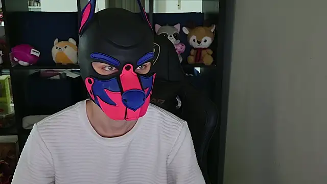 Snapshot of MellPUP chatting on April 13, 2026, 9:30 pm MellPUP online show from April 13, 2026, 9:30 pm