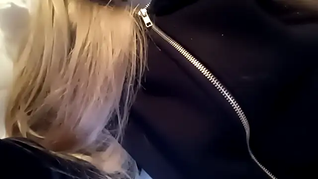 pinkpinkpinkpinkdoll online show from April 7, 2026, 11:50 pm