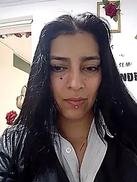 jaade doll online show from March 24, 2026, 1:11 pm