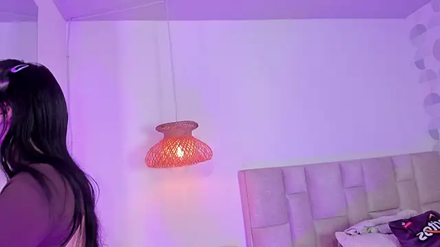 Vanessa cruz 18 online show from May 30, 2026, 9:53 pm