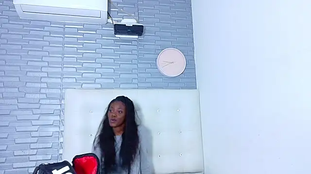 pervert shydoll1 online show from April 11, 2026, 3:25 am