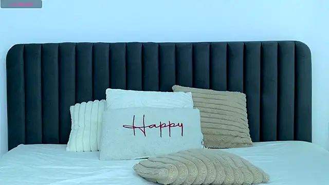 pr1nc3sss online show from April 16, 2026, 5:08 am