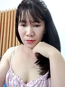 Bondgirl 9 online show from June 27, 2026, 6:47 pm