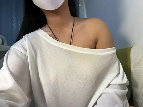 Titi-005 online show from May 13, 2026, 10:55 am