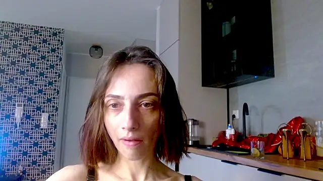 misssweet online show from March 17, 2026, 1:25 pm