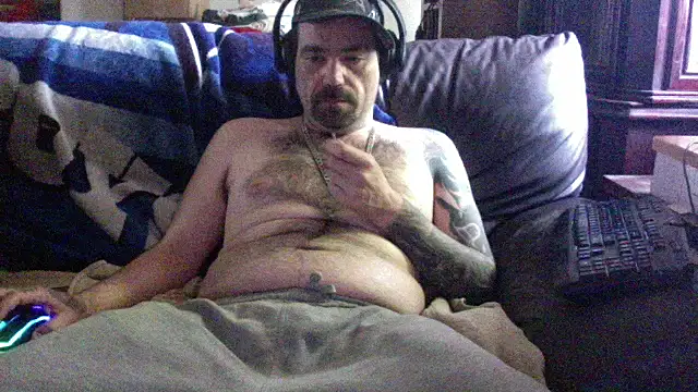 KinkyTOMan online show from May 27, 2026, 7:43 pm