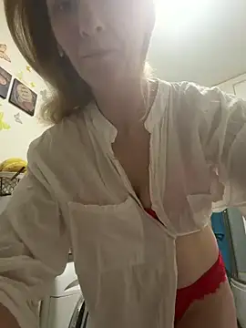 Secret Ladyx online show from May 31, 2026, 4:07 am