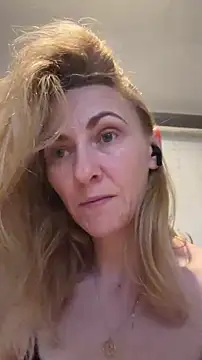 Secret Ladyx online show from April 6, 2026, 3:24 am