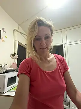 Snapshot of Secret_Ladyx chatting on June 15, 2026, 3:51 am Secret Ladyx online show from June 15, 2026, 3:51 am