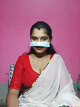 Snapshot of Sexy_Sonniyaa chatting on June 26, 2026, 7:36 am Sexy Sonniyaa online show from June 26, 2026, 7:36 am