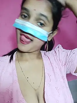 Snapshot of Sexy_Sonniyaa chatting on May 31, 2026, 7:03 am Sexy Sonniyaa online show from May 31, 2026, 7:03 am