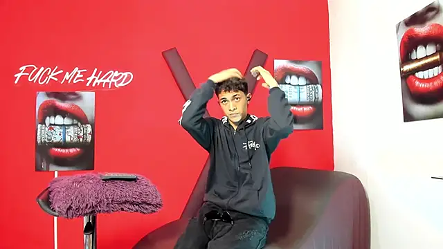 SKYN MAN online show from March 25, 2026, 1:28 am