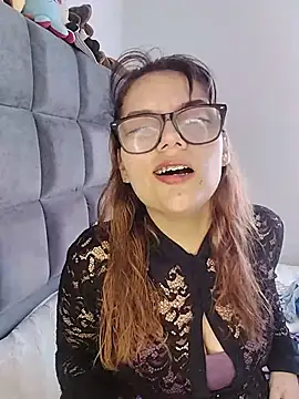 Snapshot of kittyBlossom_1 chatting on August 1, 2026, 7:45 pm kittyBlossom 1 online show from August 1, 2026, 7:45 pm
