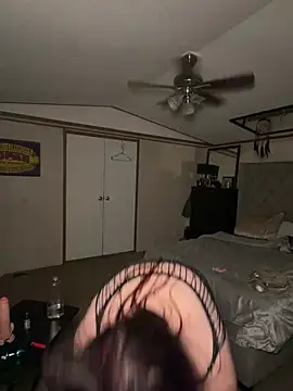 southernbelle4u online show from April 8, 2026, 3:13 pm