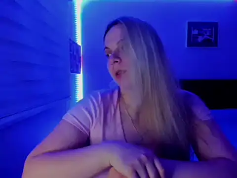 callme iva online show from April 10, 2026, 3:35 am