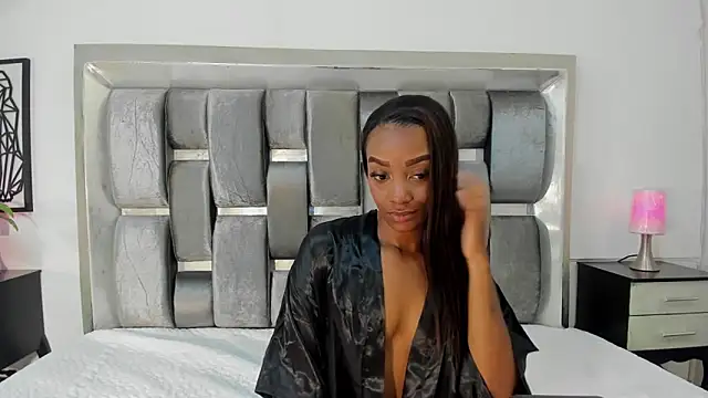 Snapshot of SandyAdaezee chatting on June 10, 2026, 2:35 am SandyAdaezee online show from June 10, 2026, 2:35 am