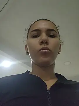 Isabella Stark online show from March 17, 2026, 11:24 am