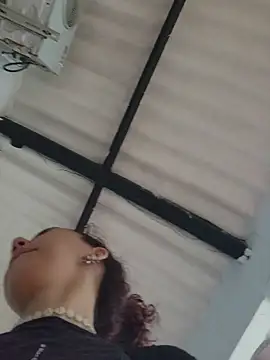 Isabella Stark online show from March 21, 2026, 11:25 am