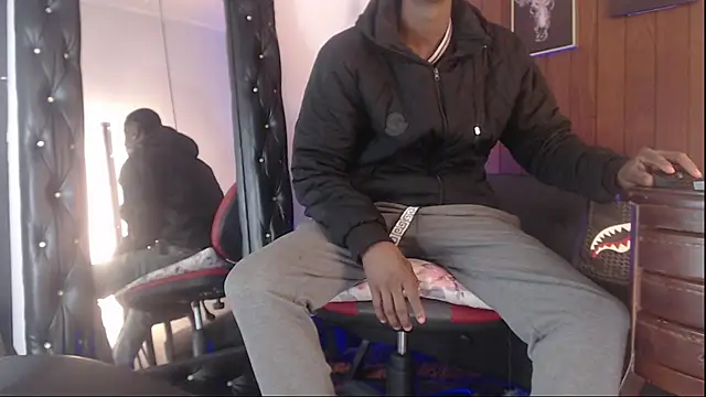 chriss ath online show from March 5, 2026, 12:13 pm