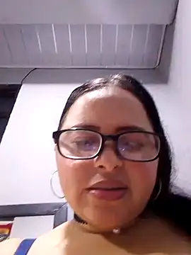 violetapeeveet online show from March 25, 2026, 7:08 am