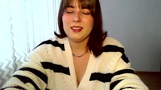 ClaraHard online show from July 11, 2026, 9:31 am