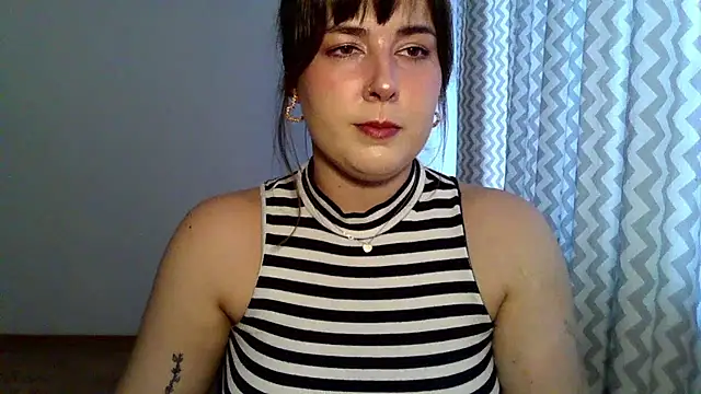 ClaraHard online show from June 28, 2026, 4:46 pm
