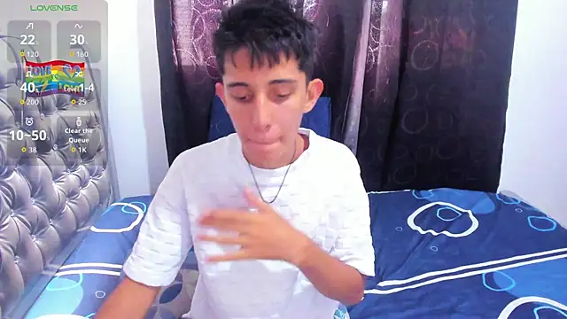 gomitaboy1 online show from March 16, 2026, 8:11 pm