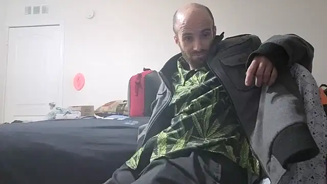 CirclingClass online show from November 3, 2025, 12:09 pm