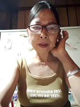 Snapshot of Sky-rain98 chatting on June 7, 2026, 9:09 pm Sky-rain98 online show from June 7, 2026, 9:09 pm