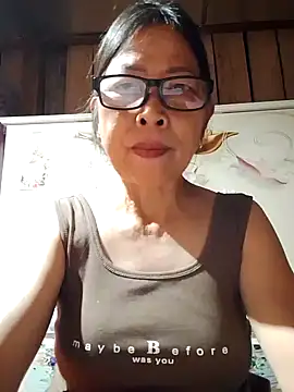 Snapshot of Sky-rain98 chatting on April 30, 2026, 8:57 pm Sky-rain98 online show from April 30, 2026, 8:57 pm
