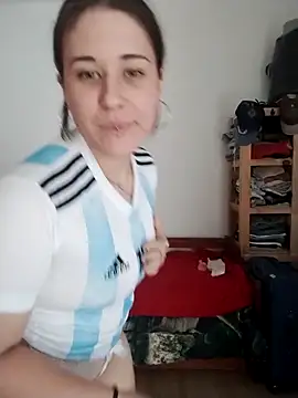 beluve l online show from March 26, 2026, 8:07 pm