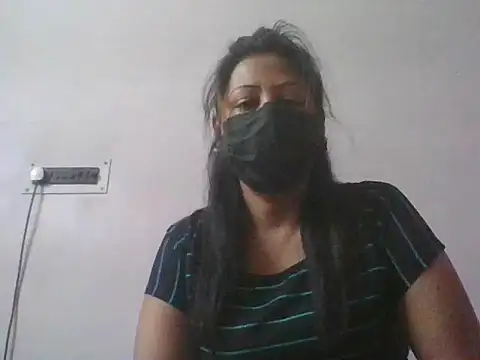 Snapshot of DRAMA__QUEEN chatting on March 5, 2026, 5:48 am DRAMA QUEEN online show from March 5, 2026, 5:48 am