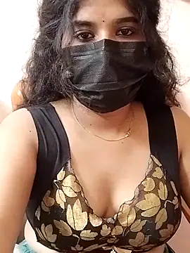 Sunitha28 online show from April 6, 2026, 4:52 pm