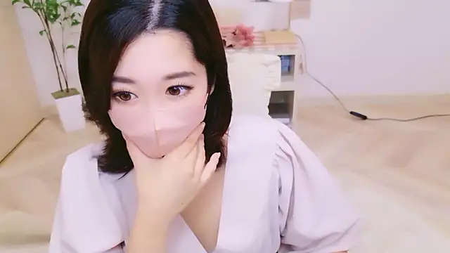 Snapshot of YURIKAsan_ chatting on June 3, 2026, 12:06 pm YURIKAsan online show from June 3, 2026, 12:06 pm